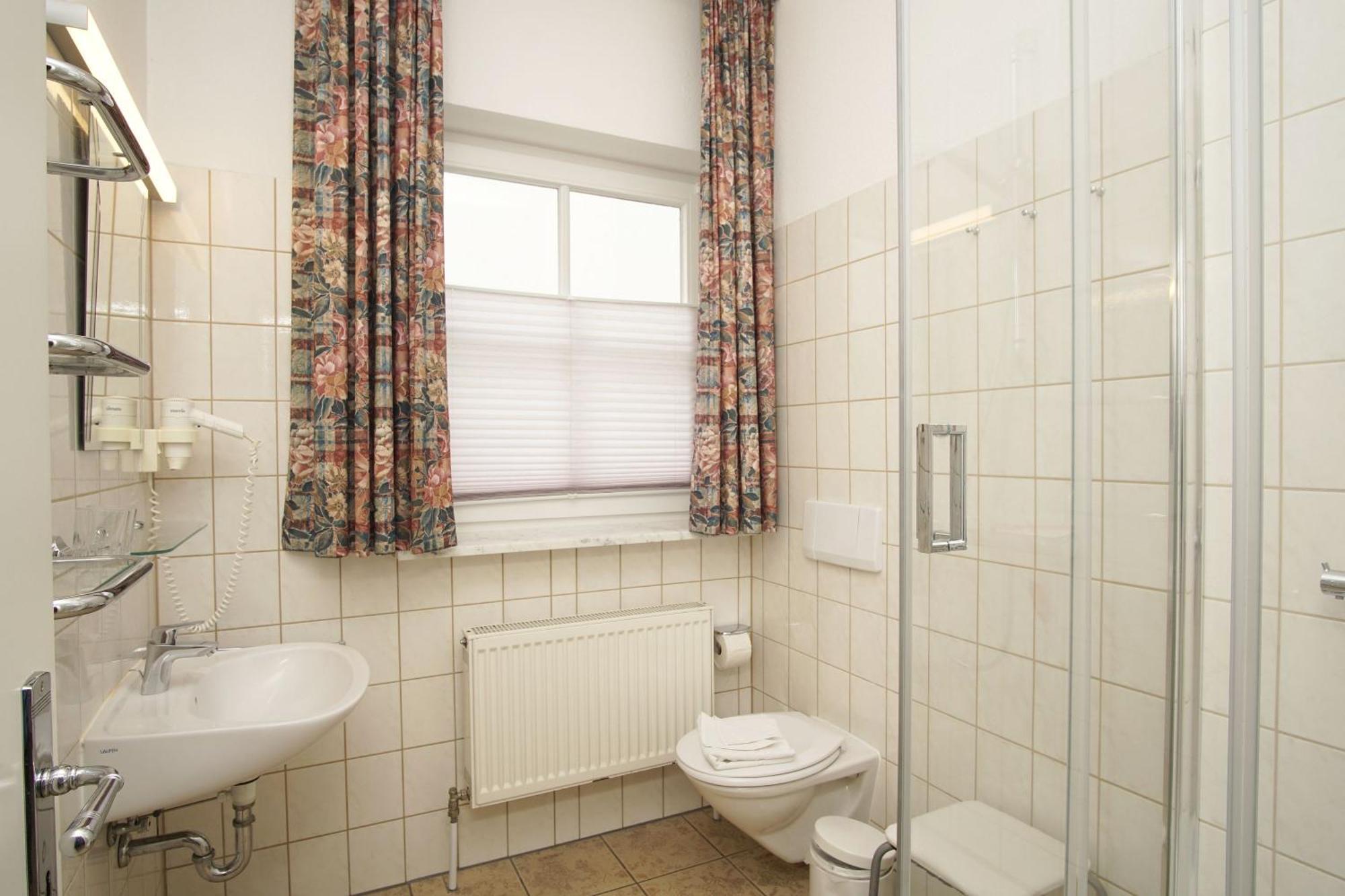 Aparthotel Ostsee Fewo 6 Balkon, Meerblick, Strand Binz Exterior photo
